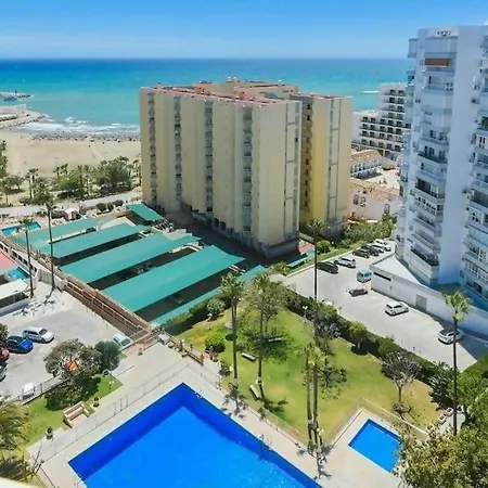 Fantastic Seaviews & Pool, Close To *