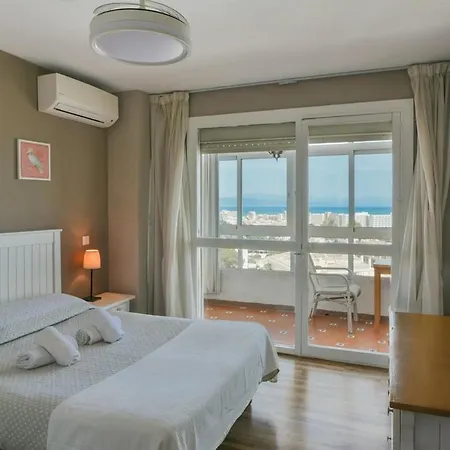 Fantastic Seaviews & Pool, Close To Apartment *